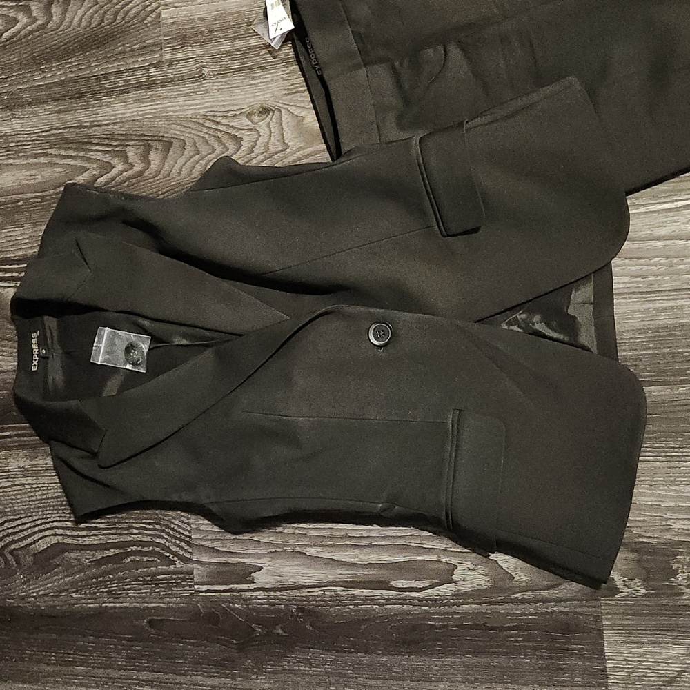 Express Vest And Cropped Pants Suit Set XS/Size 0 Pants - Picture 2 of 3